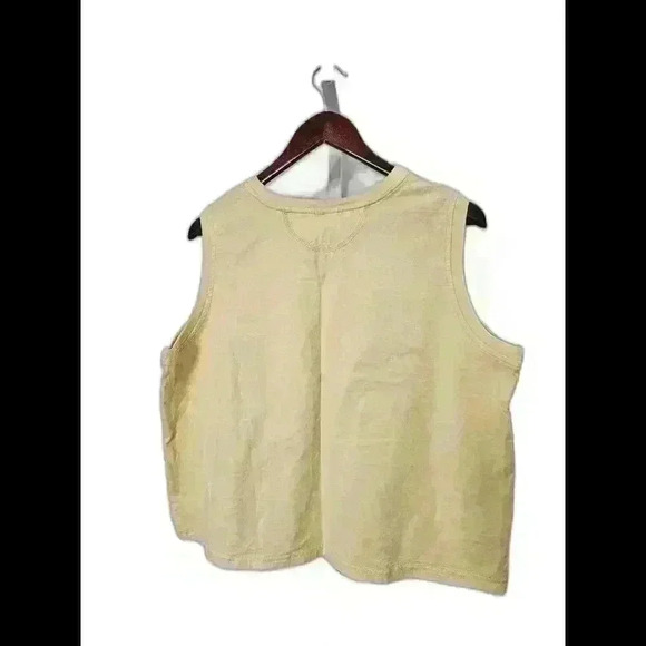 Casual V-Neck Sleeveless Top in Soft Yellow - Picture 2 of 3